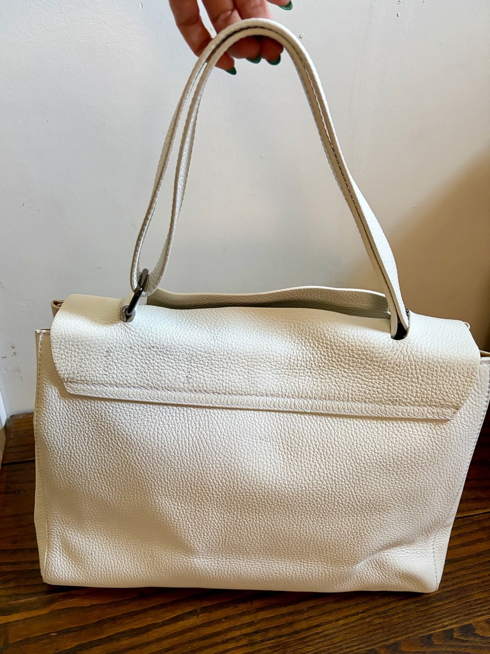 Elegant Ivory Italian Pebbled Leather Satchel - Picture 2 of 8
